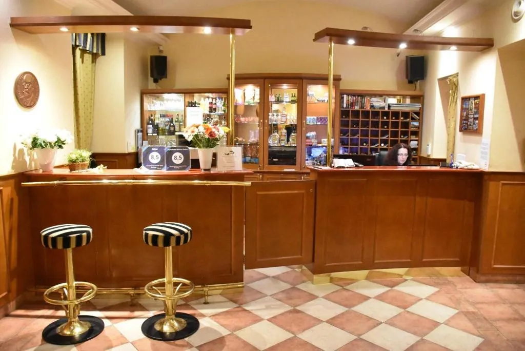 Bar, Arbes, Prague