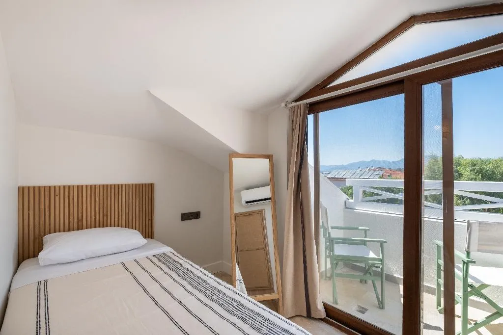 STUDIO THREE BEDROOMS TWO BATHROOMS Room, Hotel Club-E, Dalaman