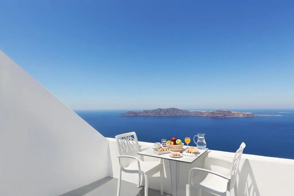 Terrace, Kasimatis by La Perla, Santorini