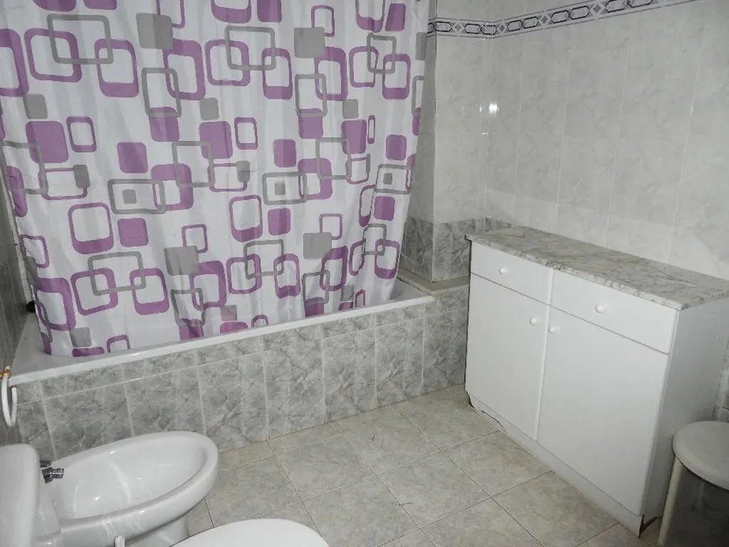 APARTMENT CAPACITY 8 THREE BEDROOMS Room, Apartamentos Gandía Primera Línea de Playa 3000, Valencia