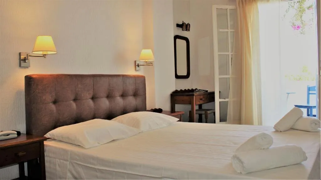 Double or Twin SEA VIEW Room, Artemis Santorini, Santorini