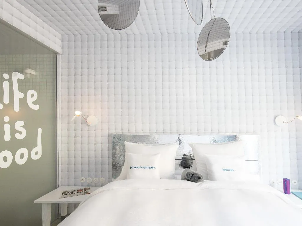 Room, 25hours Hotel Piazza San Paolino, Florence