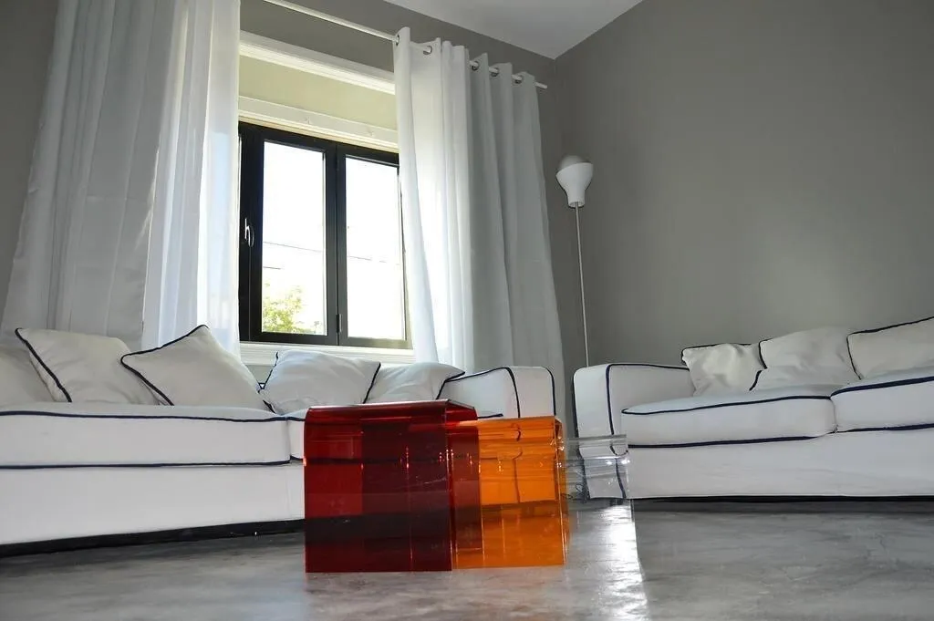 Room, The Bridge, Lisbon