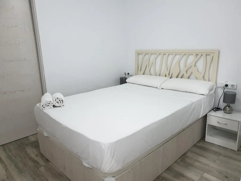 APARTMENT TWO BEDROOMS Room, Style Apartments Cabanyal Marina Beach, Valencia