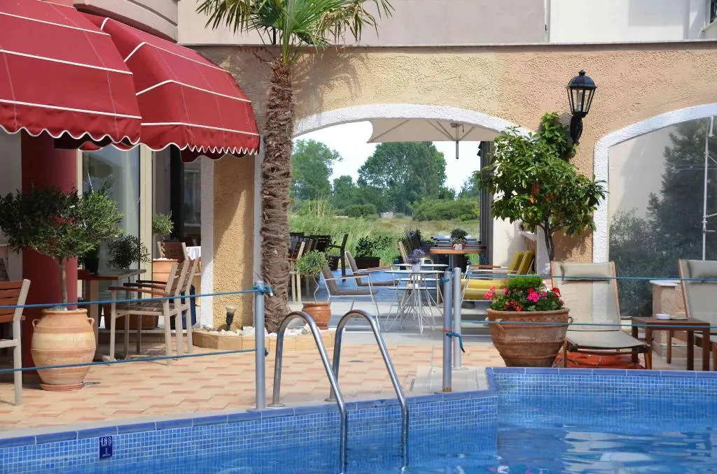 Pool, Evilion, Thessaloniki