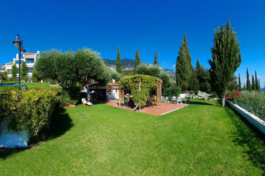 General view, Felix  Residence, Kefallinia