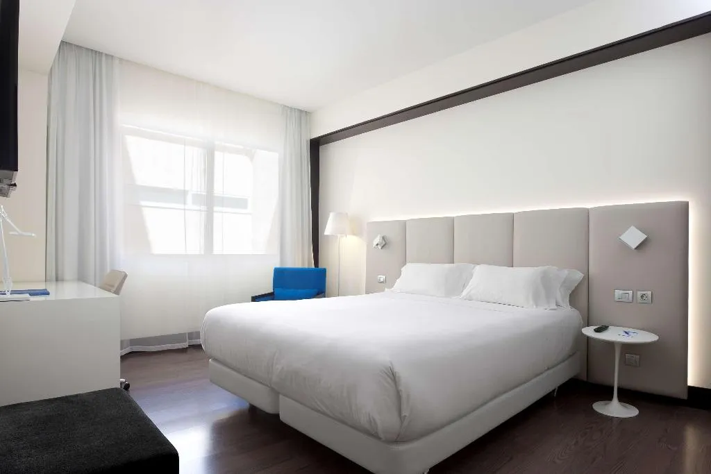 Room, NH Madrid Lagasca, Madrid