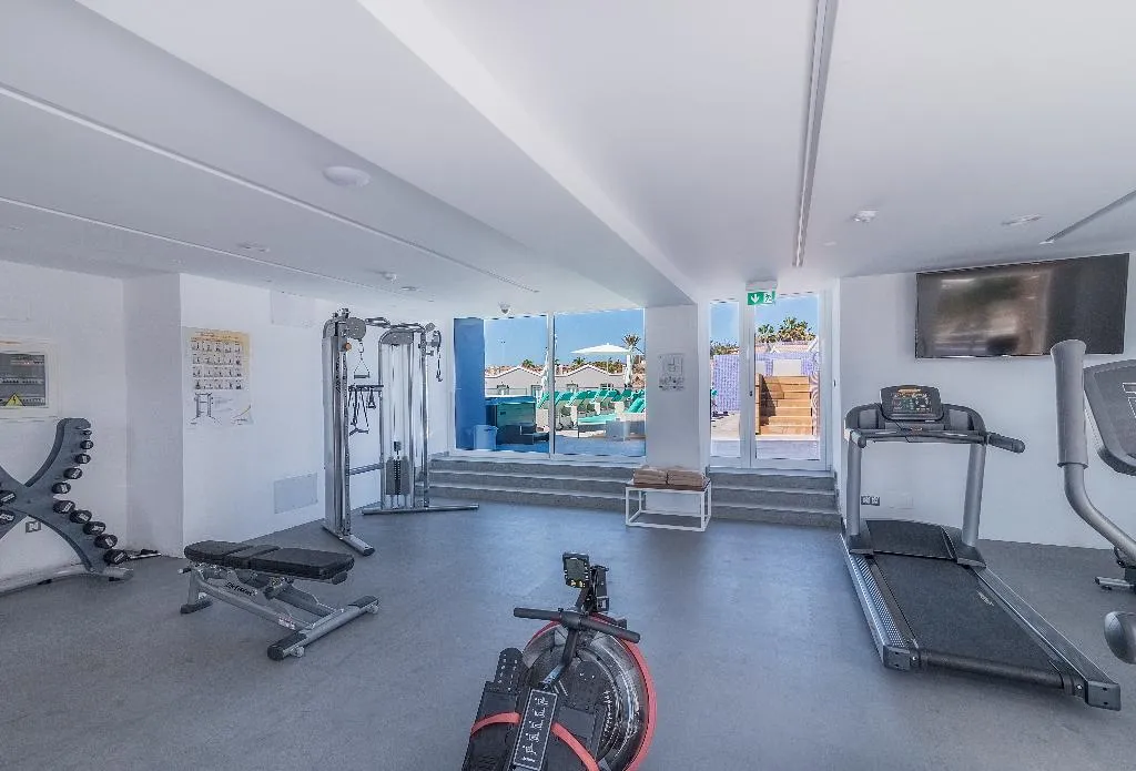 Sports and Entertainment, Hotel LIVVO Los Calderones, Gran Canaria