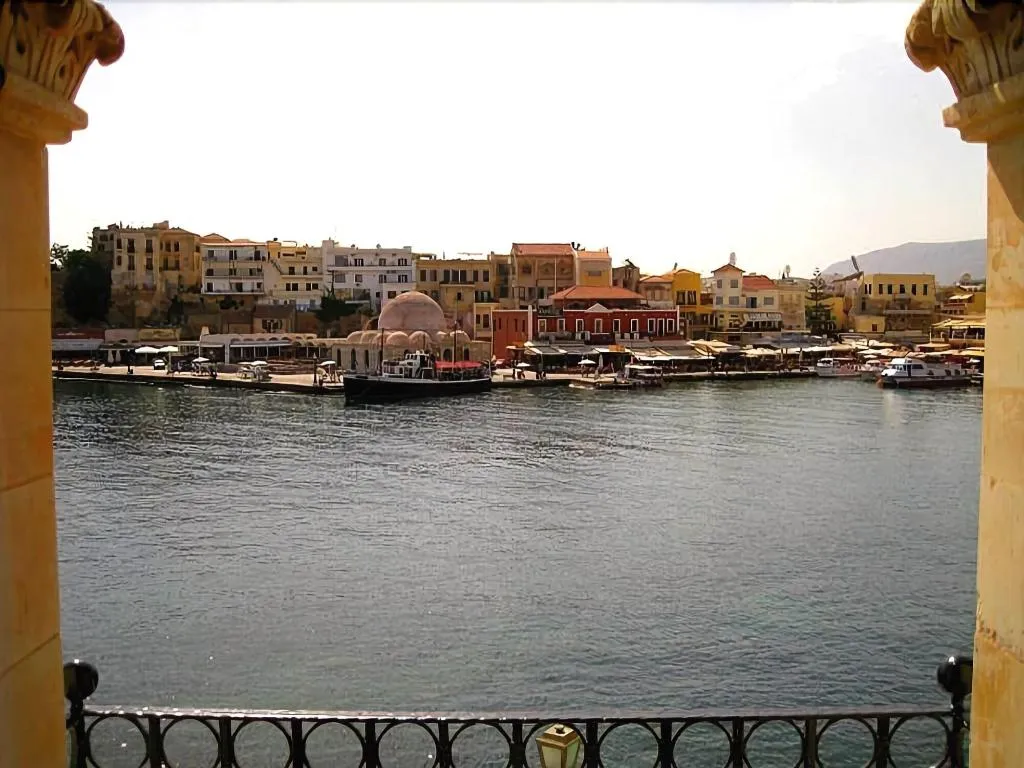 General view, Casa Leone, Crete