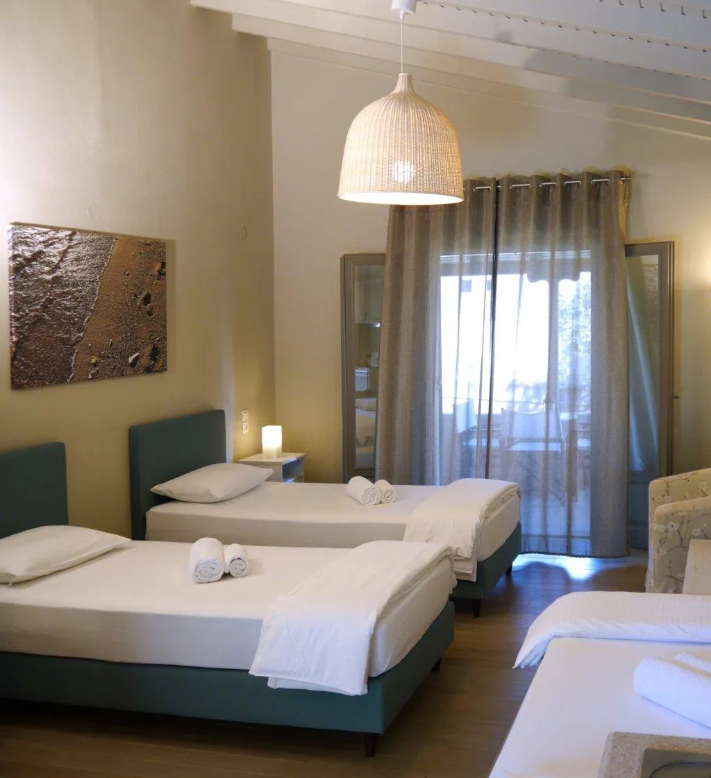 STUDIO STANDARD Room, Aggelos Studios, Skiathos