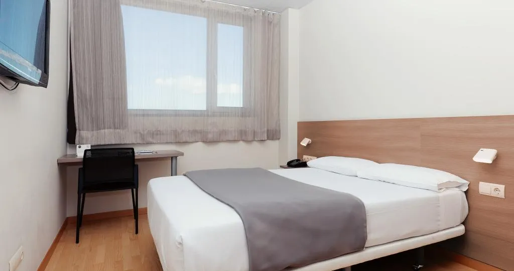 DOUBLE SINGLE USE STANDARD Room, Vertice Roomspace Madrid, Madrid