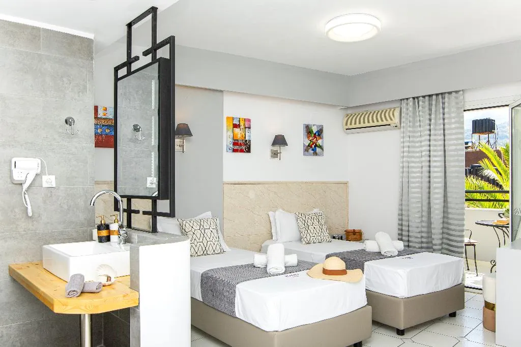 STUDIO CAPACITY 3 Room, Icandy Sol, Crete