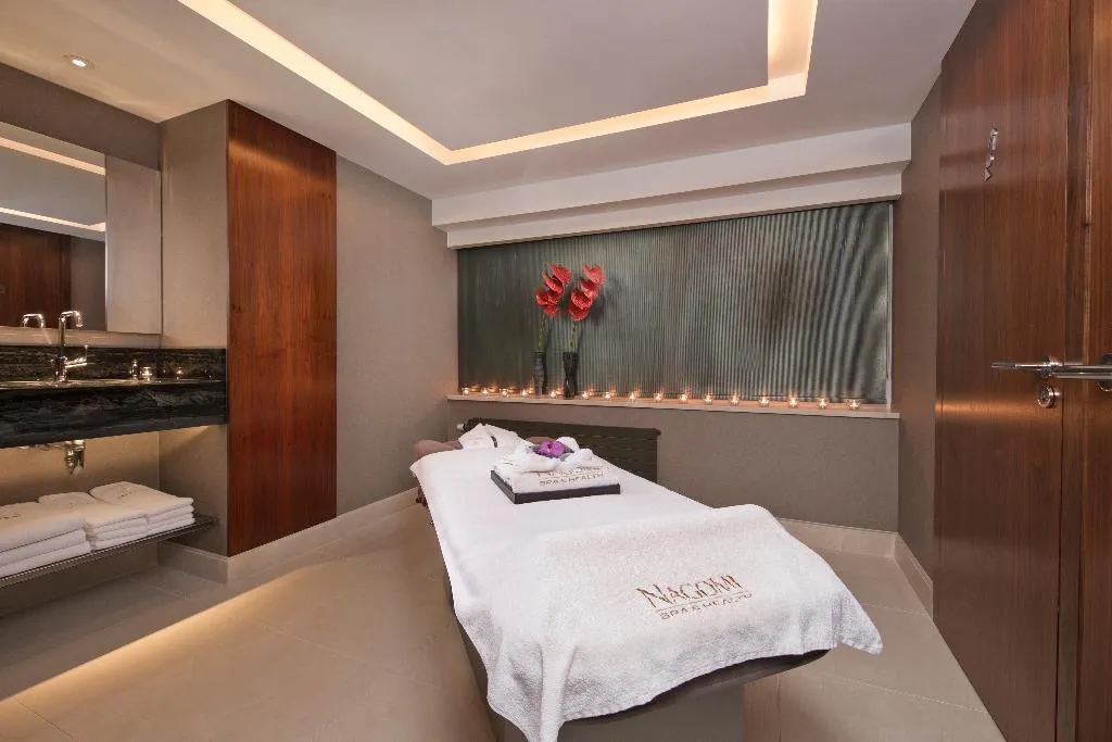 Sports and Entertainment, Hotel Okura Amsterdam, Amsterdam
