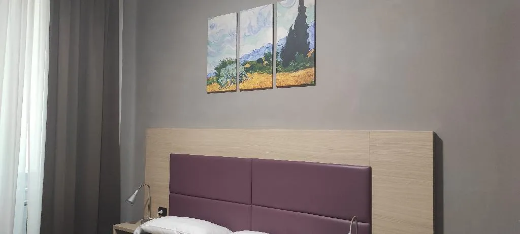 Double or Twin SUPERIOR ONE BEDROOM Room, Hotel Esperanza, Florence
