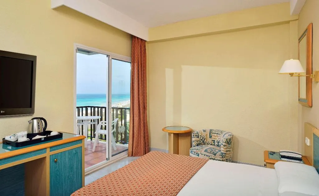 DOUBLE SEA VIEW Room, Sol Milanos Pinguinos, Menorca