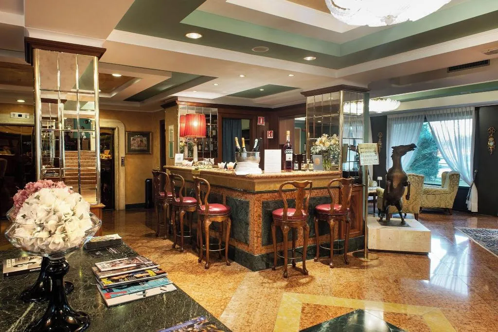 Restaurant, Santa Barbara, Milan