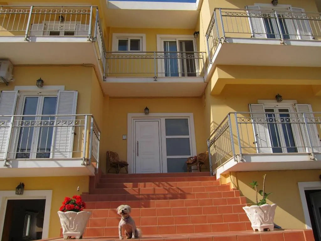 Room, Baladinos Apartments, Crete