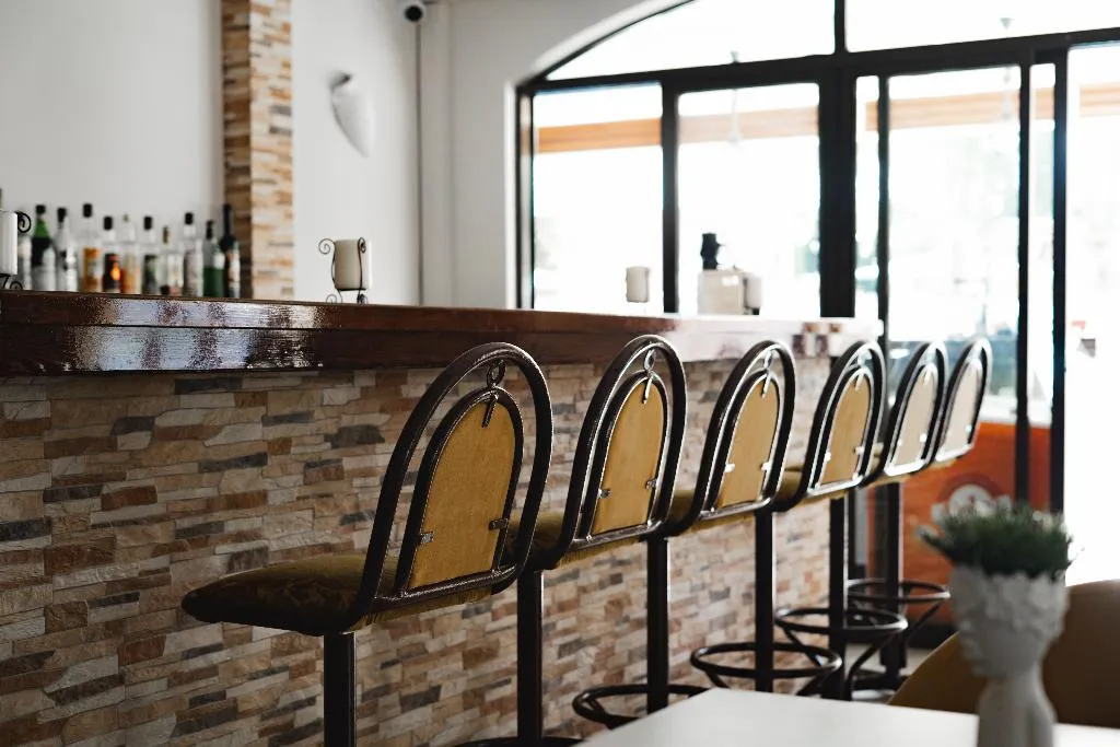Bar, Maltezos, Corfu