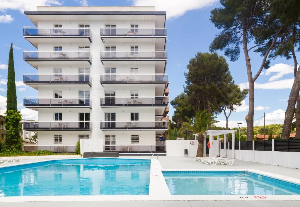 Pool, Aptos Priorat, Costa Dorada