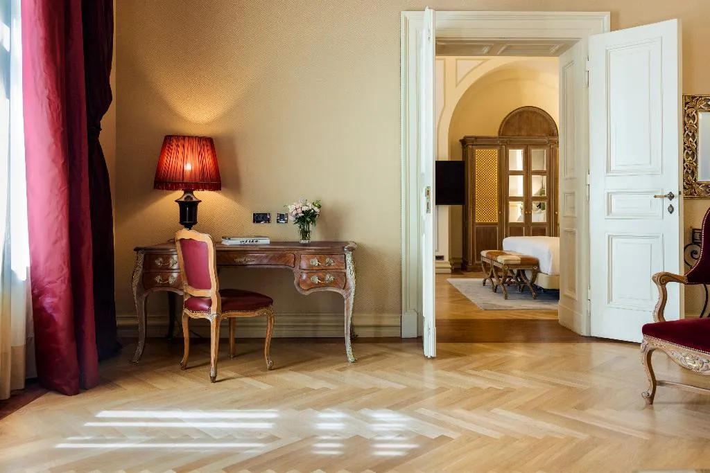 SUITE STANDARD Room, NH Collection Prague Carlo IV, Prague