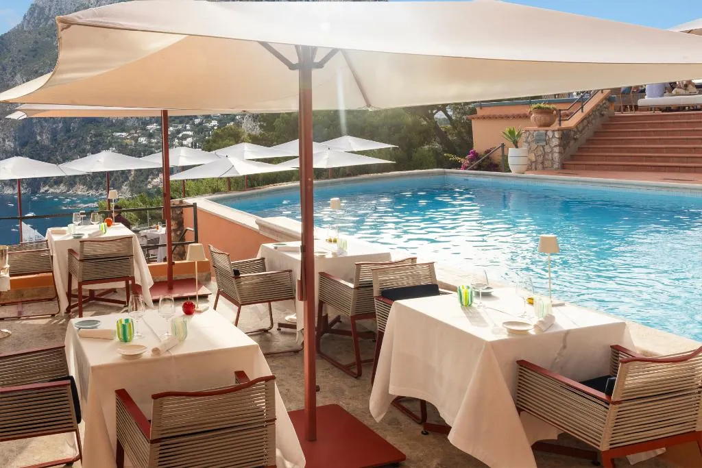 Restaurant, Punta Tragara, Naples