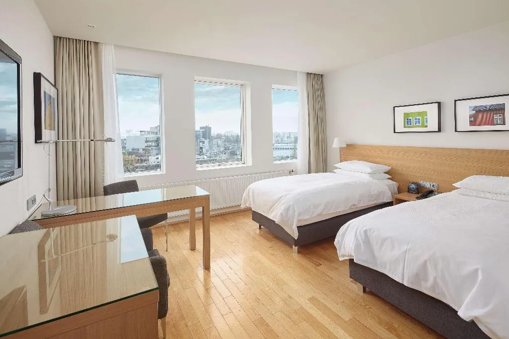 TWIN GUEST ROOM Room, Hilton Reykjavik Nordica, Reykjavik