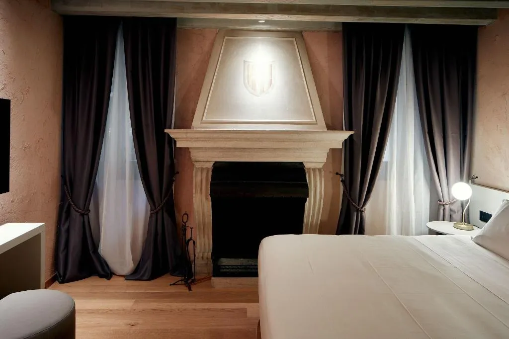 Room, Ca' dei Proverbi Suites, Venice