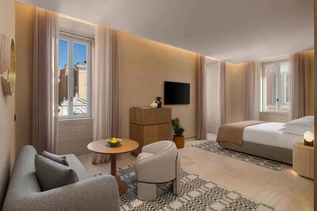 JUNIOR SUITE DELUXE Room, Six Senses Rome, Rome