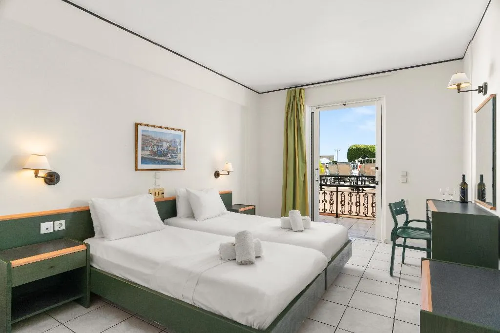 APARTMENT TWO BEDROOMS Room, Porto Iliessa by GHH, Zante