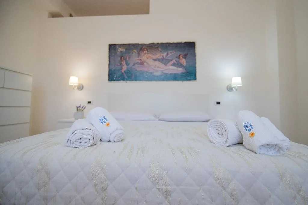 APARTMENT TWO BEDROOMS ONE BATHROOM Room, O' Sole Mio Pompei, Naples