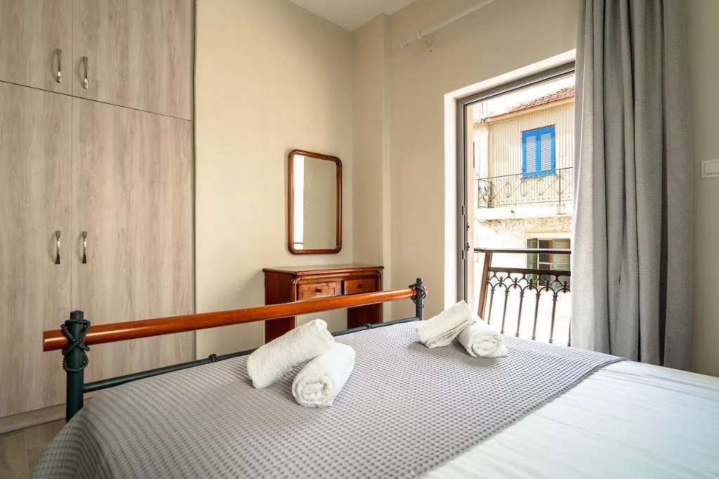 APARTMENT TWO BEDROOMS ONE BATHROOM Room, Zoi Lixouri, Kefallinia