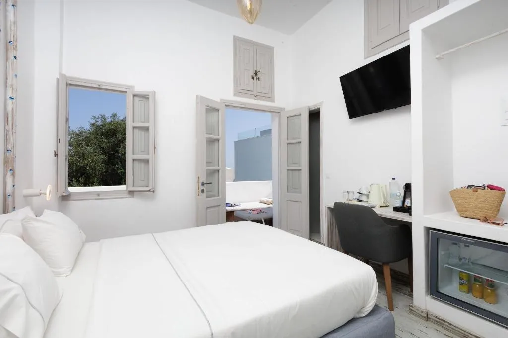 Room, The Museum Project Oia, Santorini