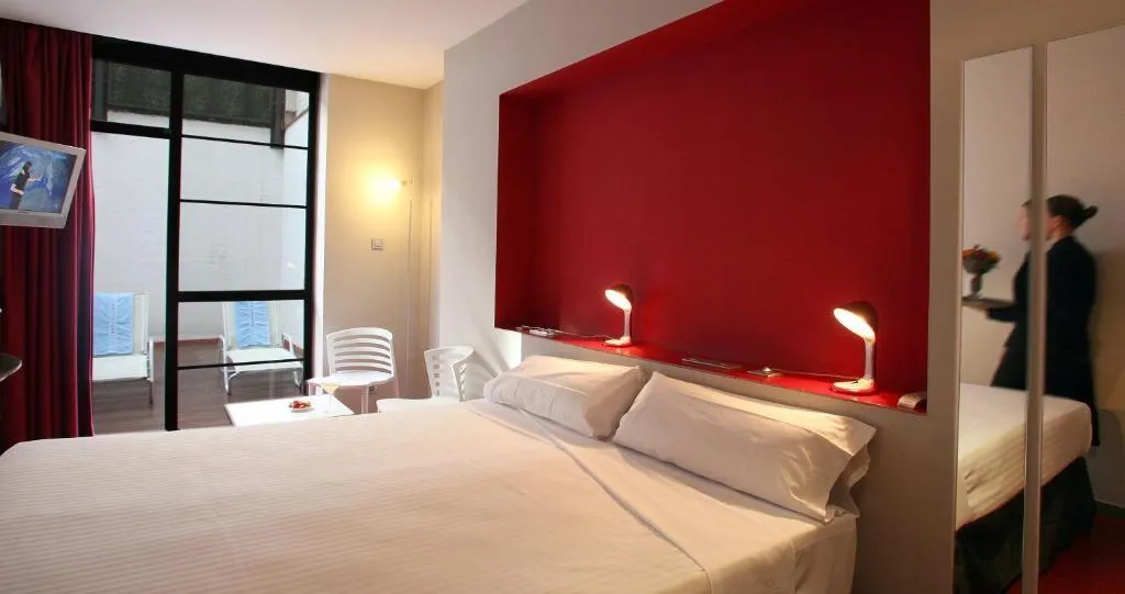 DOUBLE WITH TERRACE Room, Ciutat Vella, Barcelona