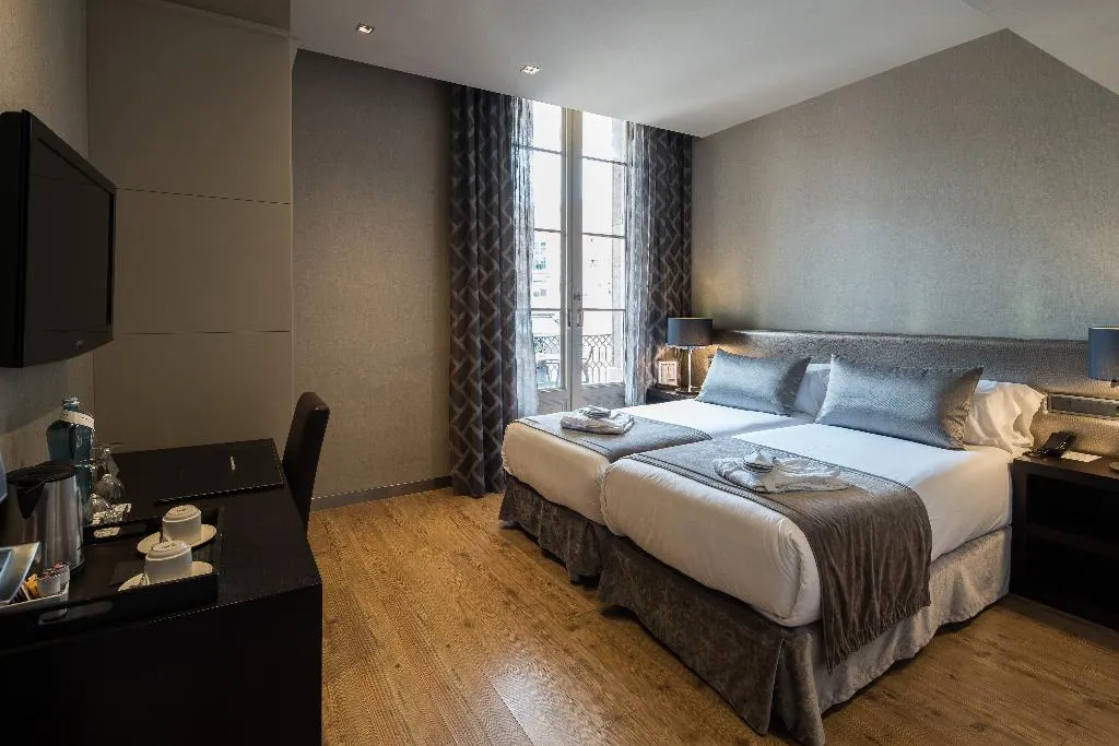 DOUBLE SINGLE USE WITH TERRACE Room, Catalonia Portal De L'Angel Hotel, Barcelona