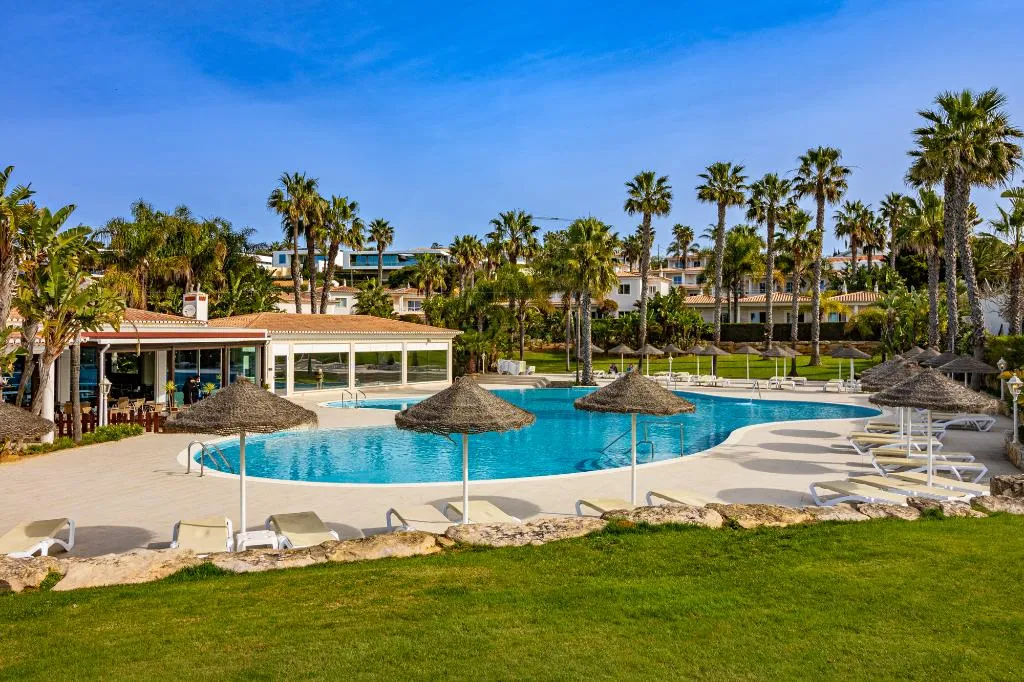 Pool, Clube Porto Mós, Algarve