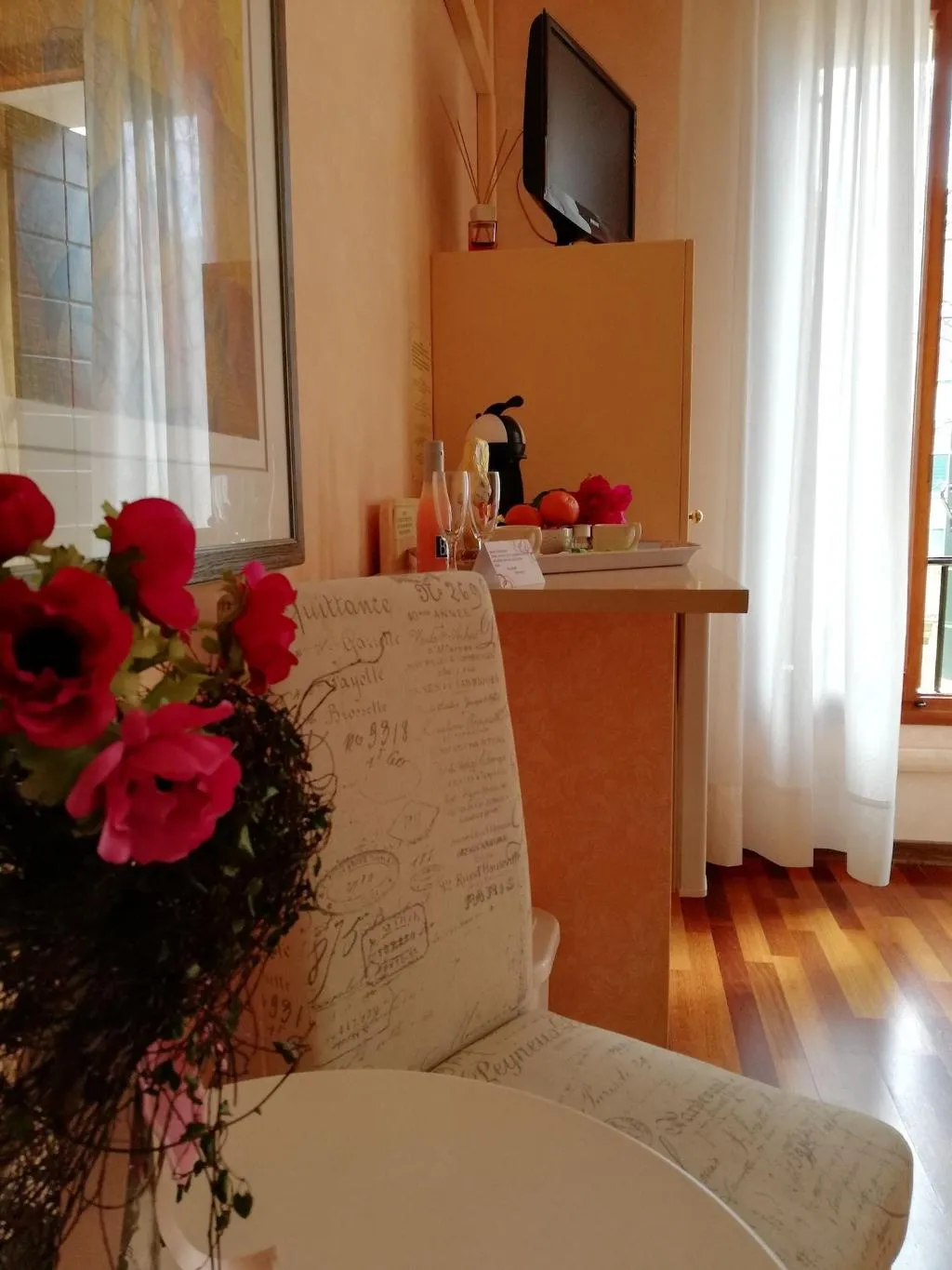 Room, 328 Il Veliero Romantico, Venice