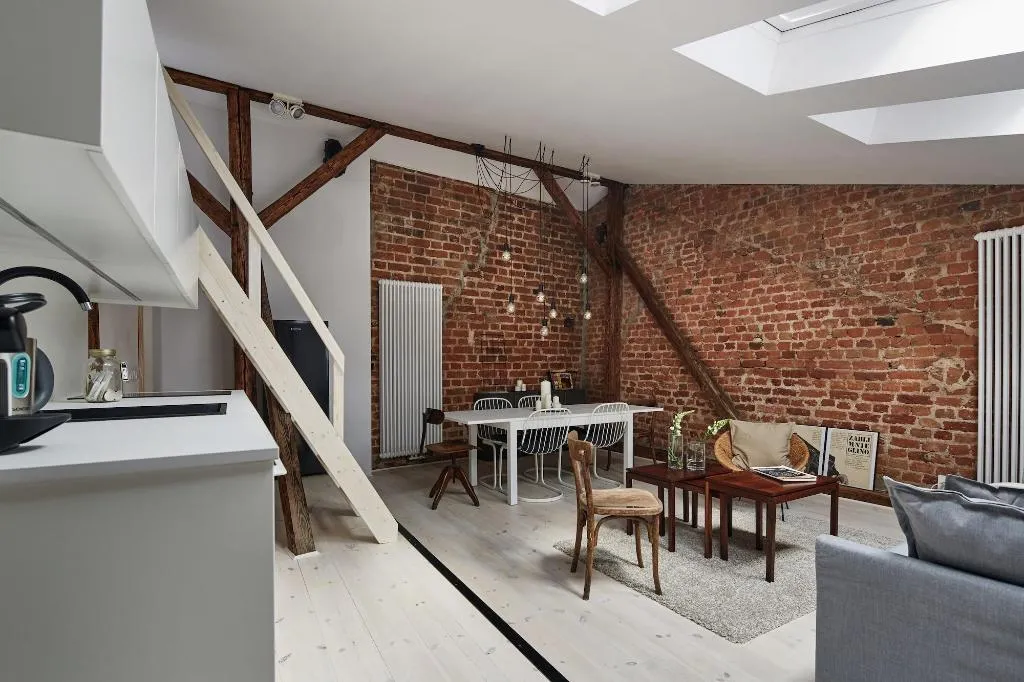 Room, OLD NEW Szczepańska, Krakow