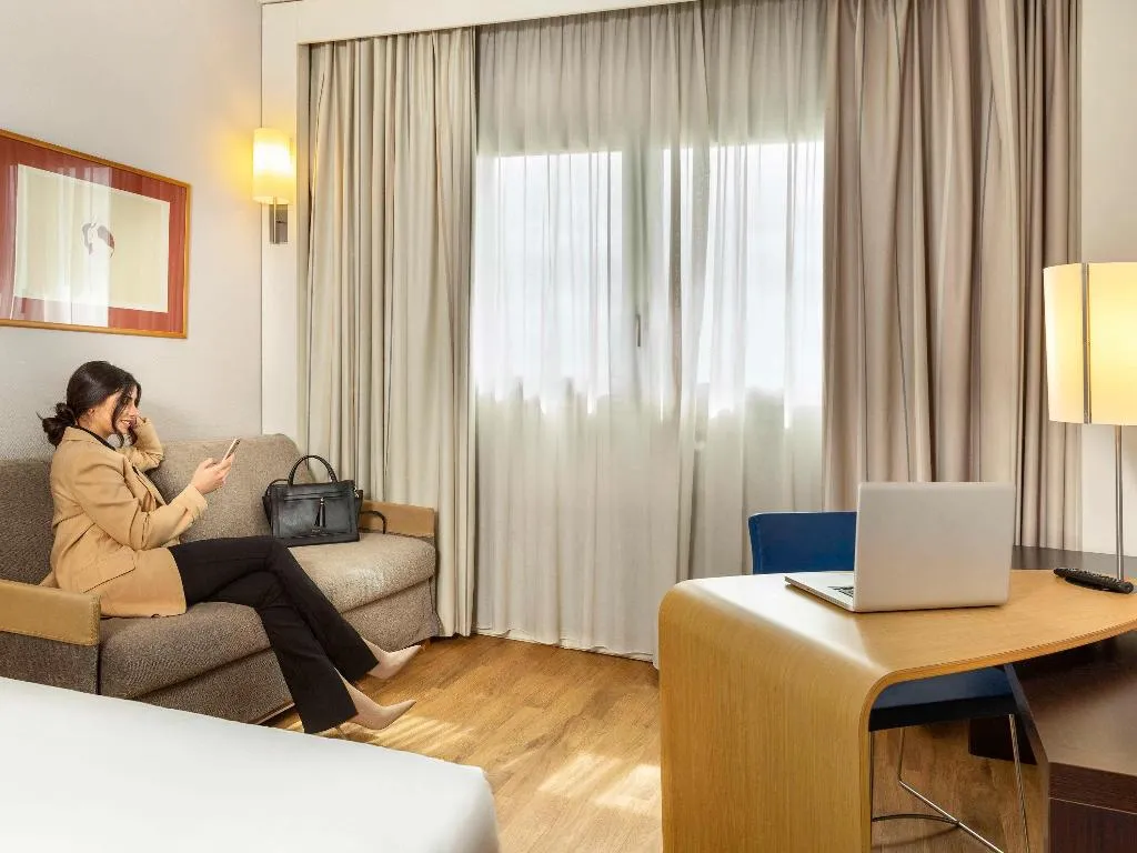 DOUBLE STANDARD Room, Novotel Caserta Sud, Naples