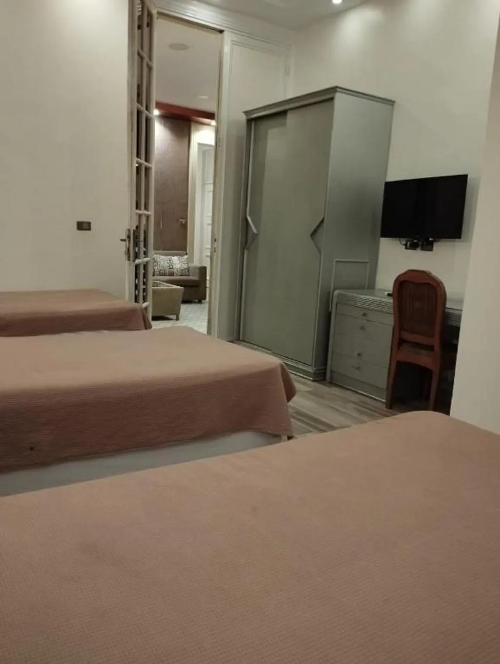 TRIPLE DELUXE Room, Richmond Down Town, Cairo