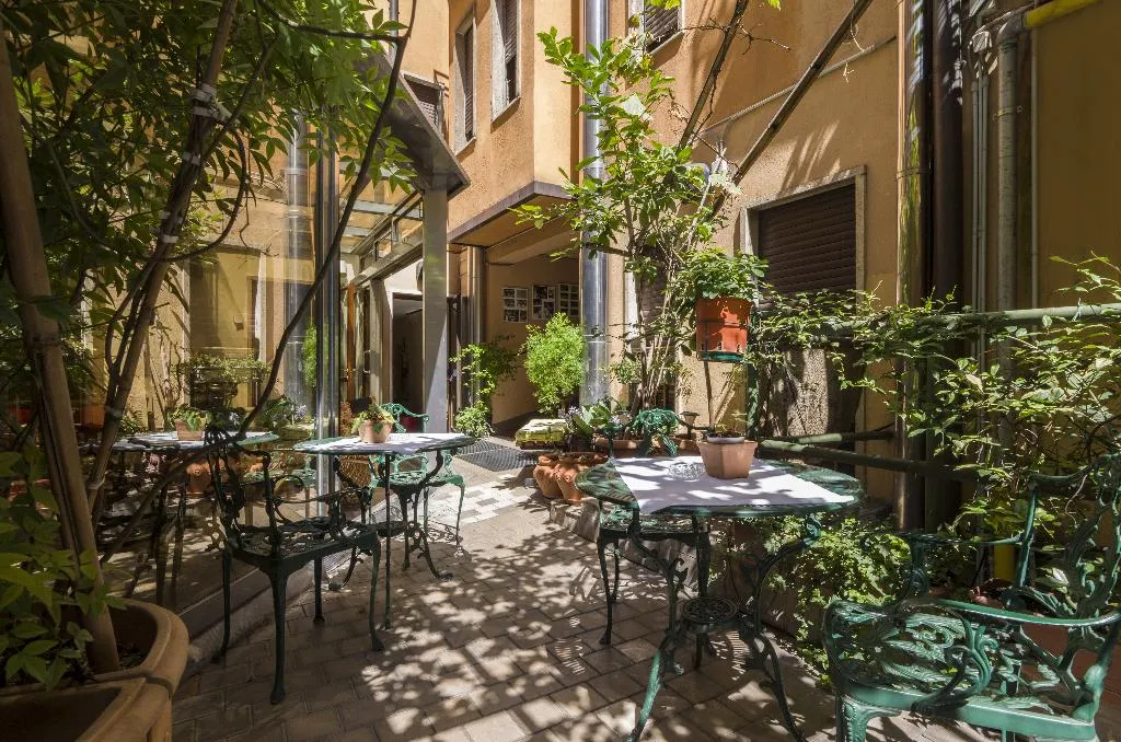 General view, Carrobbio, Milan