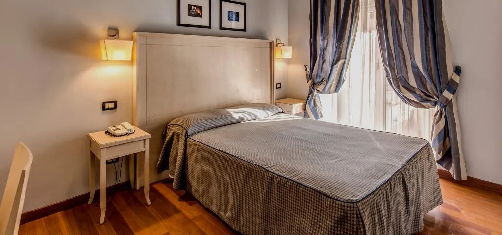 DOUBLE STANDARD Room, Taormina, Rome
