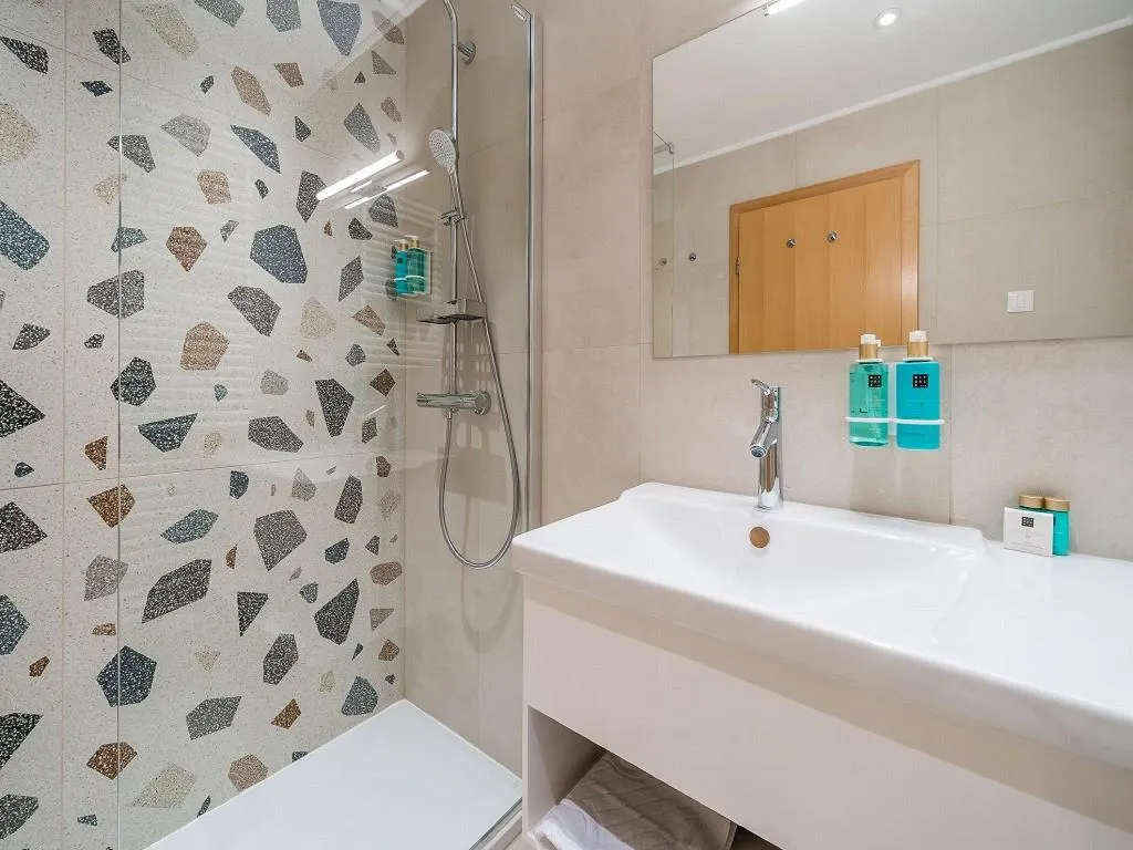 DOUBLE SUPERIOR Room, Berkeley, Dubrovnik