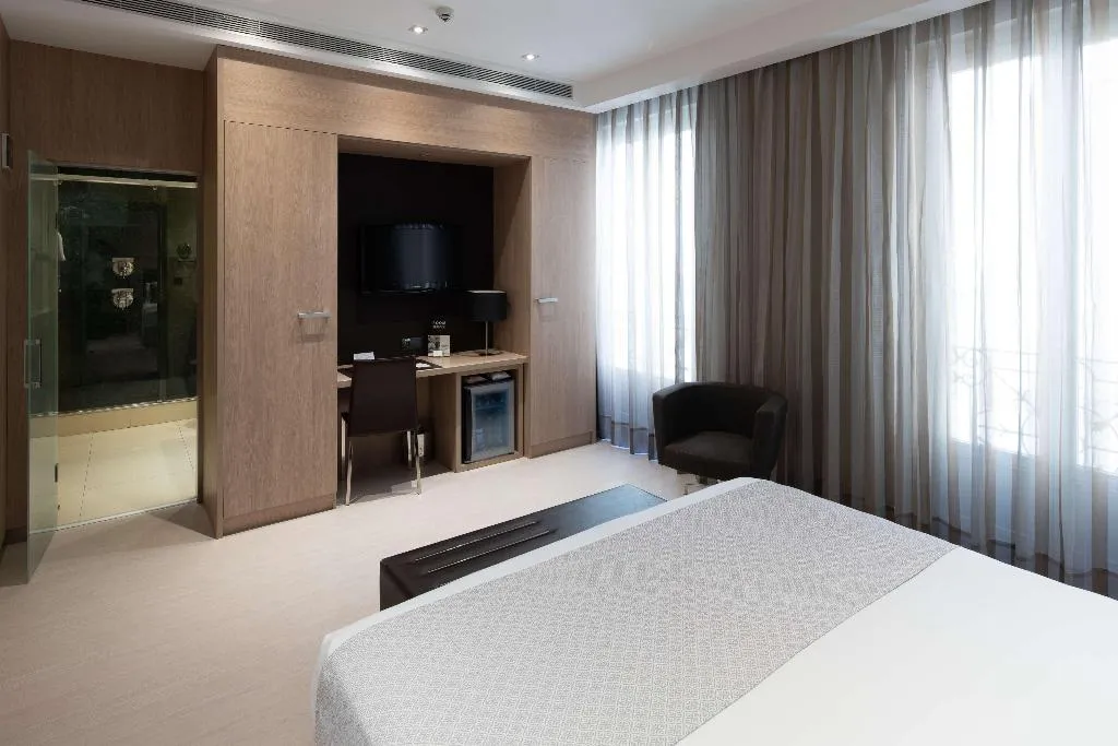 Room, Catalonia Plaza Mayor, Madrid
