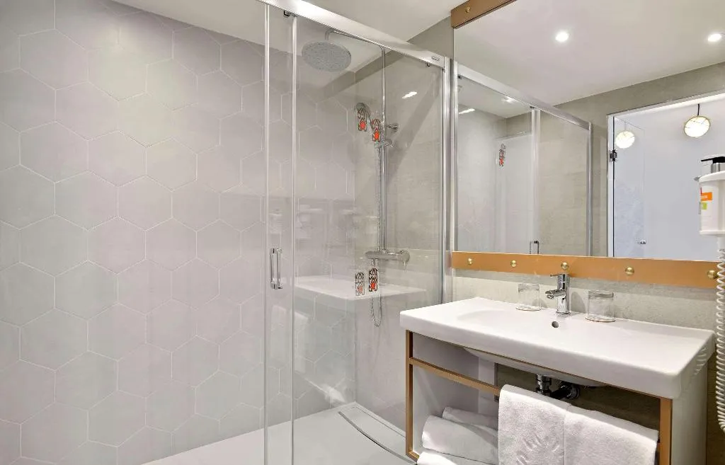 FAMILY ROOM TWO BEDROOMS Room, Sol Katmandu Park & Resort, Majorca