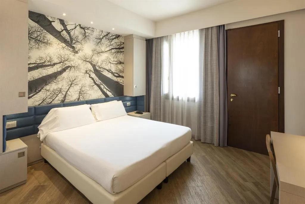 Double or Twin STANDARD Room, Hotel Horizon Wellness & Spa Resort, BW Signature, Milan