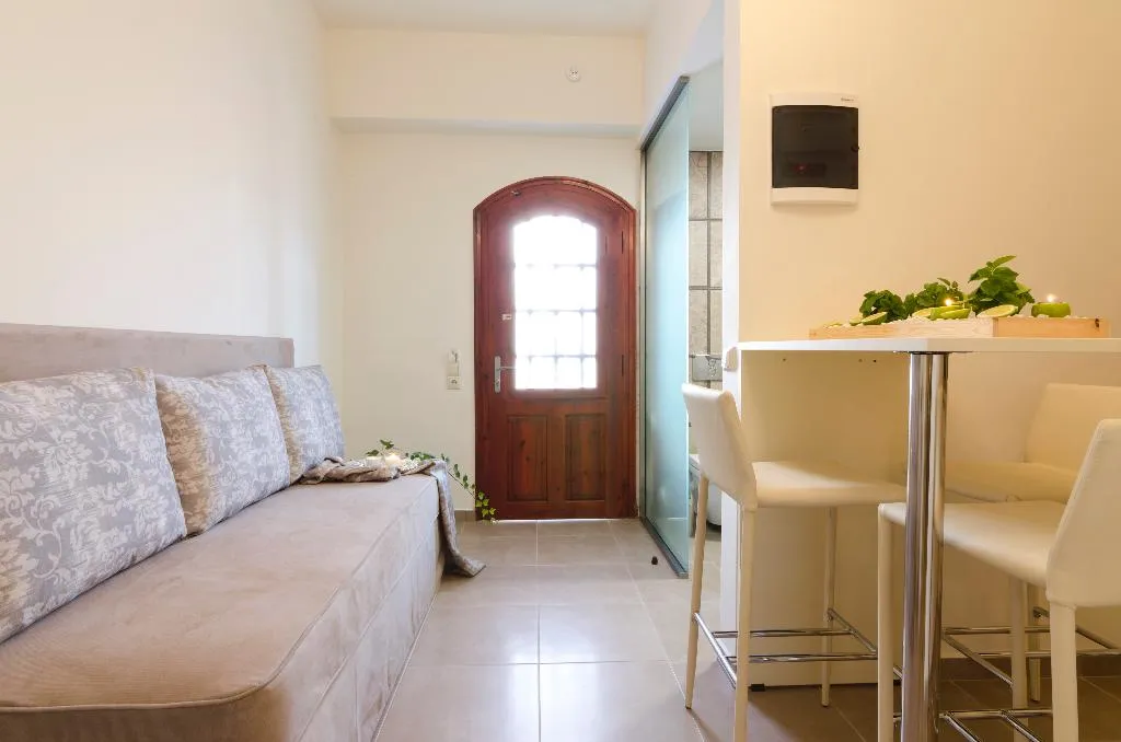 APARTMENT SUPERIOR ONE BEDROOM Room, Stelios Gardens, Crete