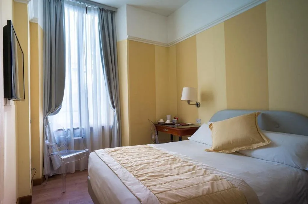 Room, Hotel Gran Duca Di York, Milan