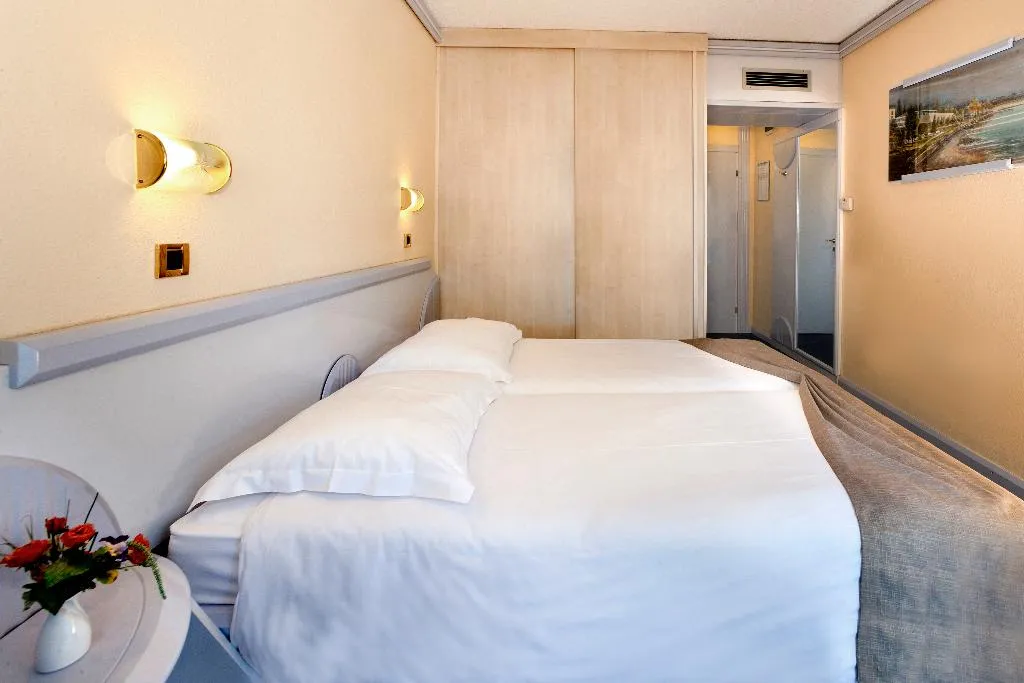 DOUBLE SINGLE USE WITH BALCONY Room, Hotel Plavi Plava Laguna, Istria