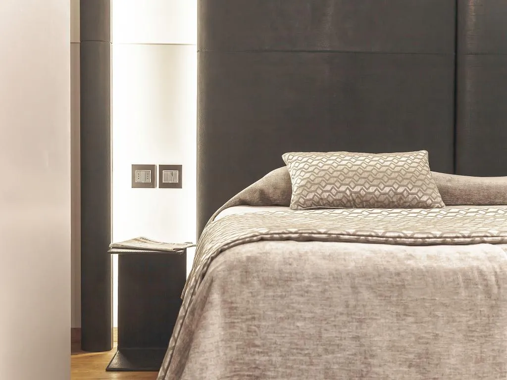 Double or Twin COMFORT Room, Silk Art, Florence