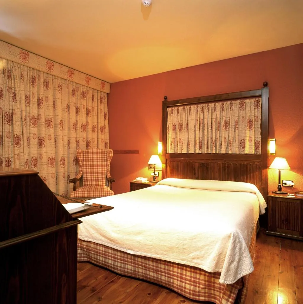 Room, Parador de Arties, Costa Brava